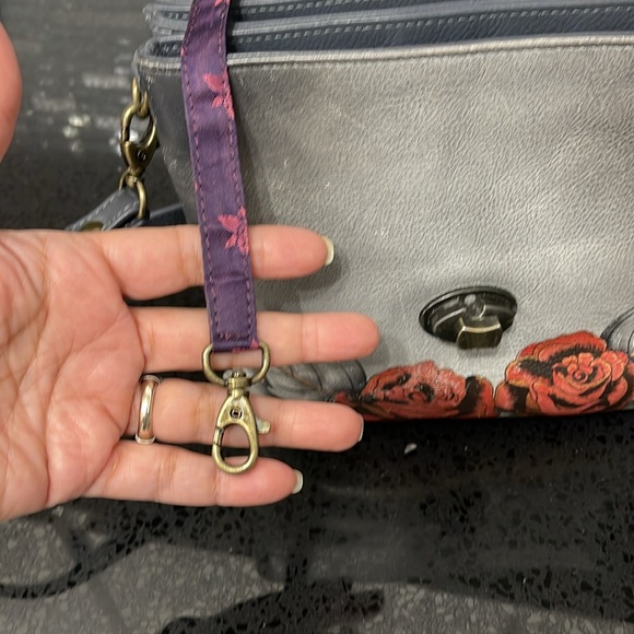 Snow Leopard & Roses Bag - Picture 6 of 9